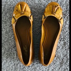 Gorgeous leather flats